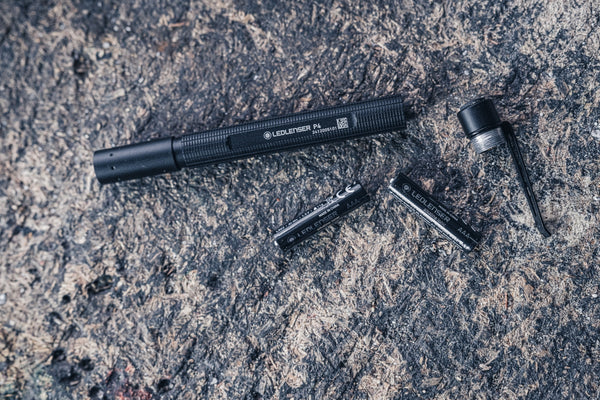 Ledlenser | P4 Flashlight 180lm 90m 23h 2xAAA Battery IP54 w/Pocket Clip